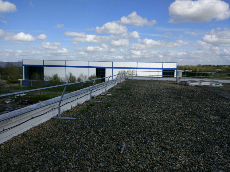 Roof Safety Supplies provides client with Edge Protection System